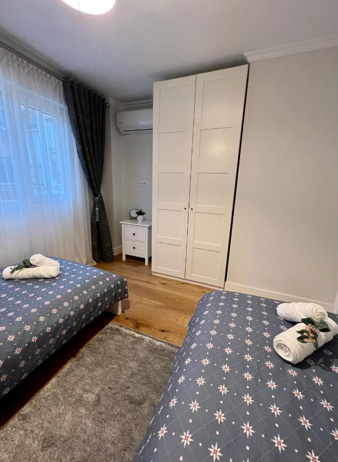 Apartamentos Prestige Suites Malaga III Exterior photo